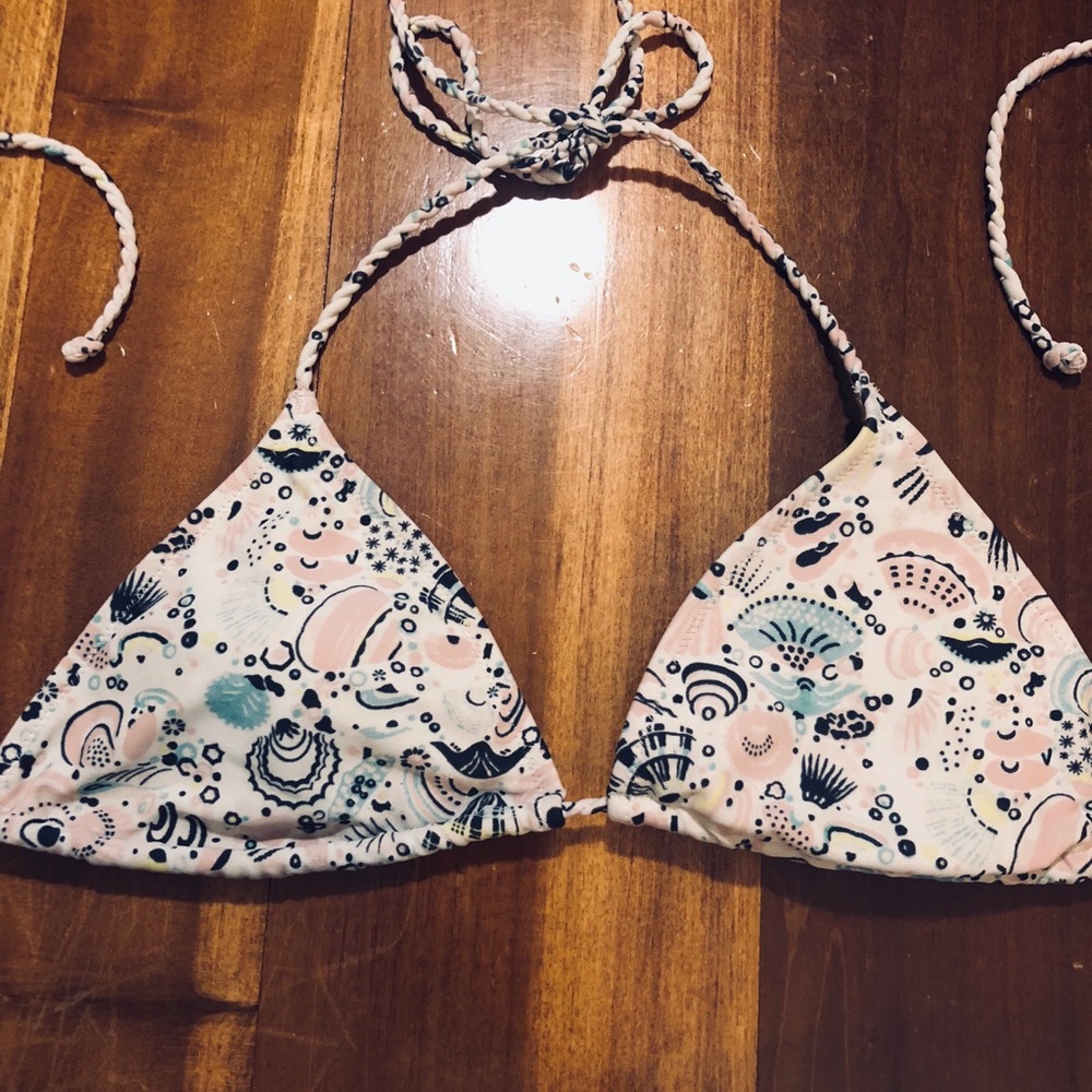 Aerie Sea Shell Bikini Top - Picture 2 of 5